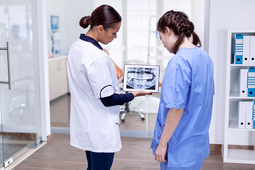 Radiografias panoramicas digitales para evaluacion dental